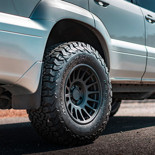 lexus-gx-wheels-black-rhino-bullhead-matte-black-rims-11